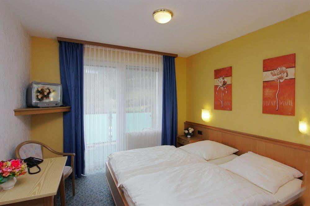 Hotel Hesborner Kuckuck Hallenberg Extérieur photo